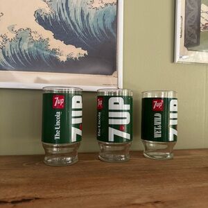 Vintage 1970s 7Up The Uncola Wet & Wild Pedestal Drinking Glass Cups